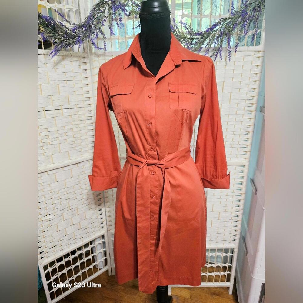 Banana Republic Coral Shirtdress - Picture 2 of 9